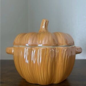 Harbor Collection Pumpkin Shaped Vibrant Orange and White Bowl With Lid Small